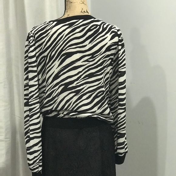 INC International Concepts size 6 - Picture 3 of 8